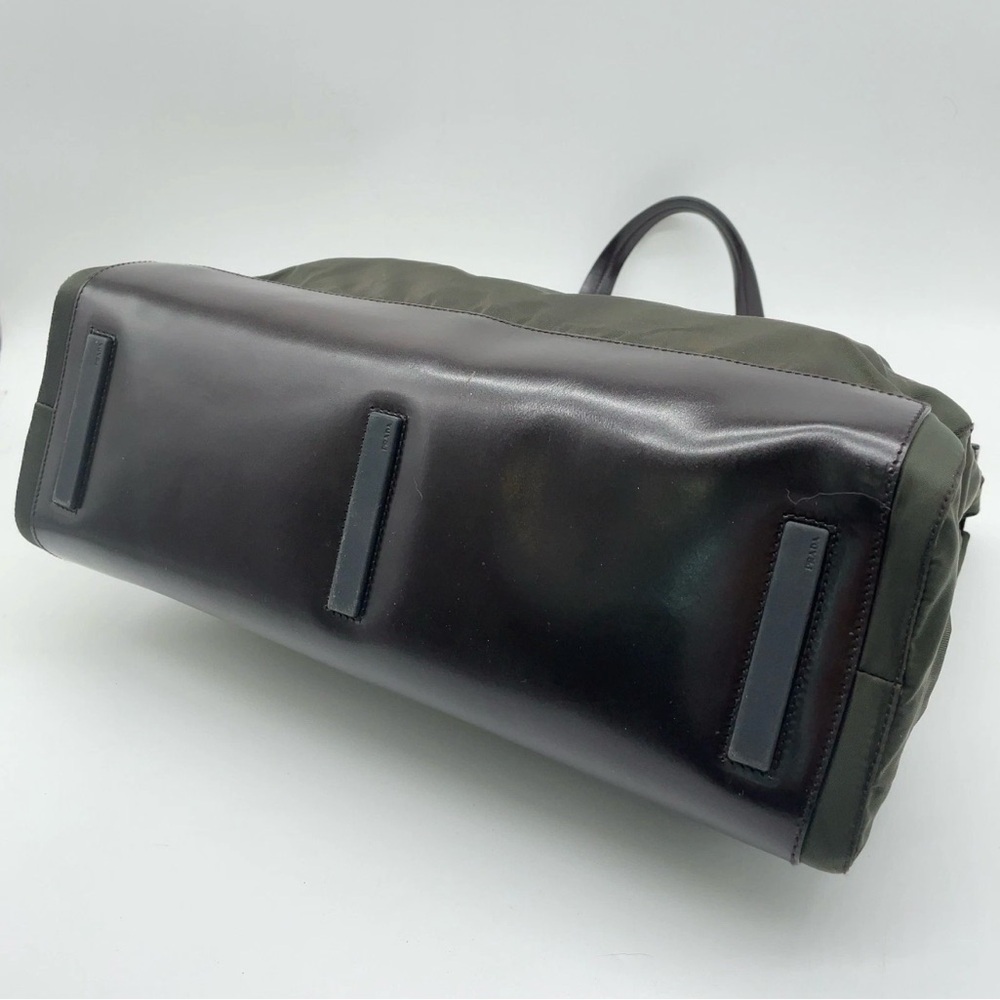 PRADA Vintage Y2K Unisex Rare Dark Olive Nylon/Leather Shopper Tote Handbag - Picture 5 of 12